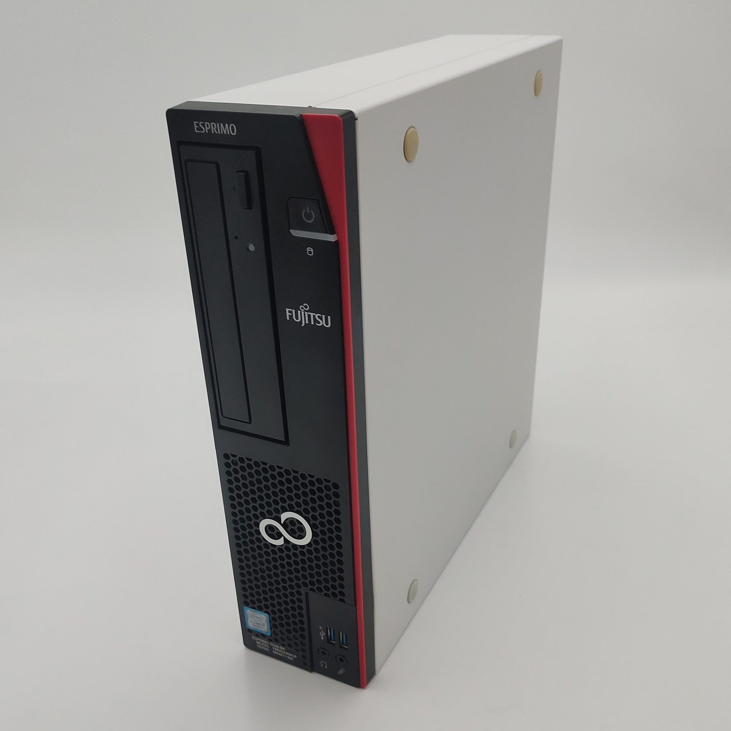 Fujitsu ESPRIMO D588
